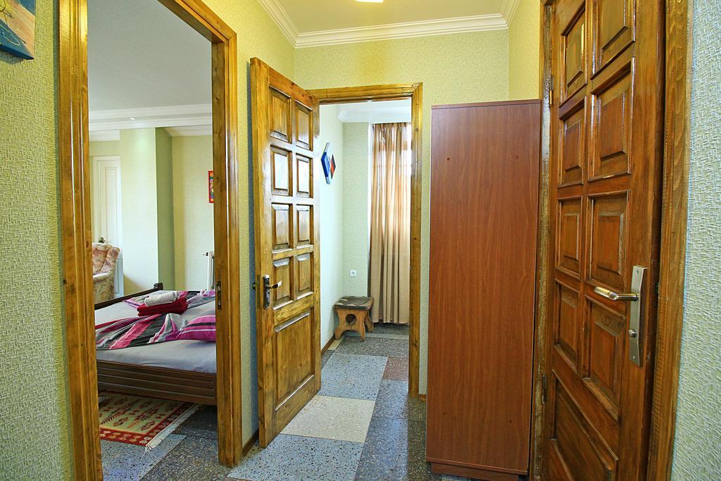 Babilina Hotel Tbilisi Eksteriør billede