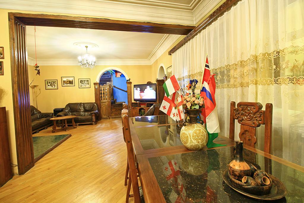 Babilina Hotel Tbilisi Eksteriør billede