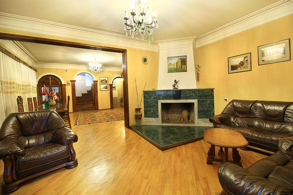 Babilina Hotel Tbilisi Eksteriør billede